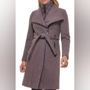ISO Calvin Klien Angled Twill Coat In Plum Noir